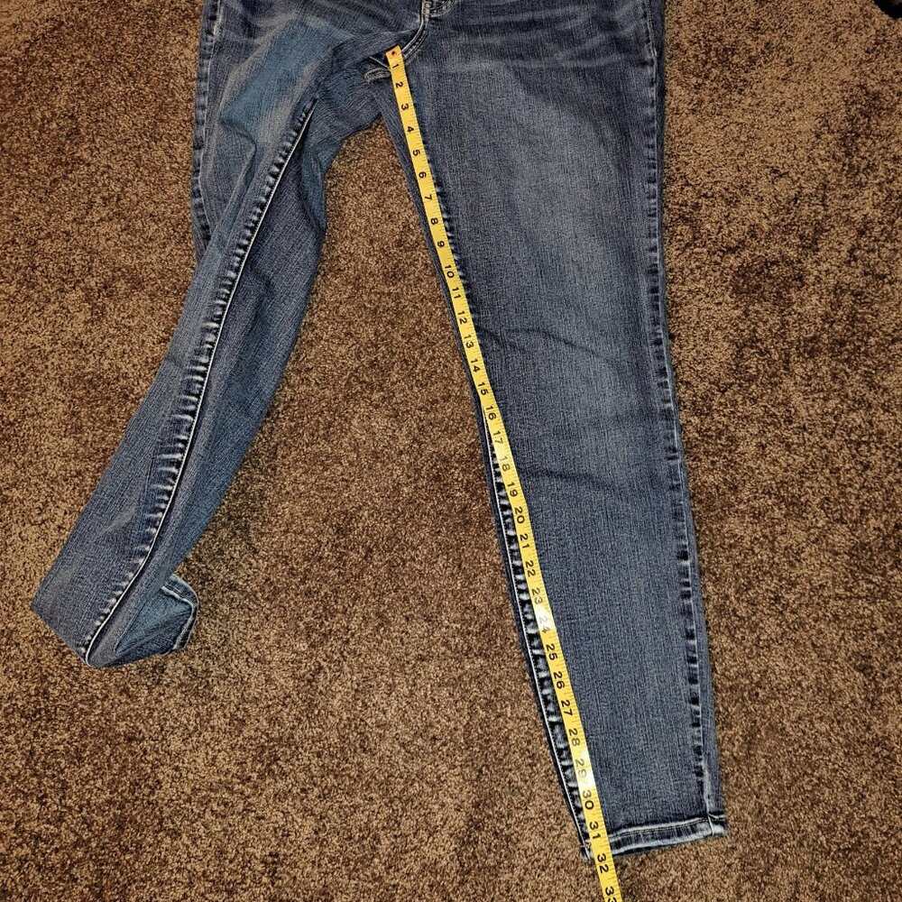 Maurices Maternity Jeans with Everflex Side Panel. - Picture 2 of 9